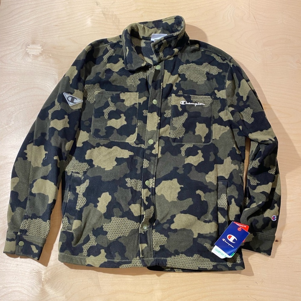 Champion Fleece Jacket Size Large (FY)